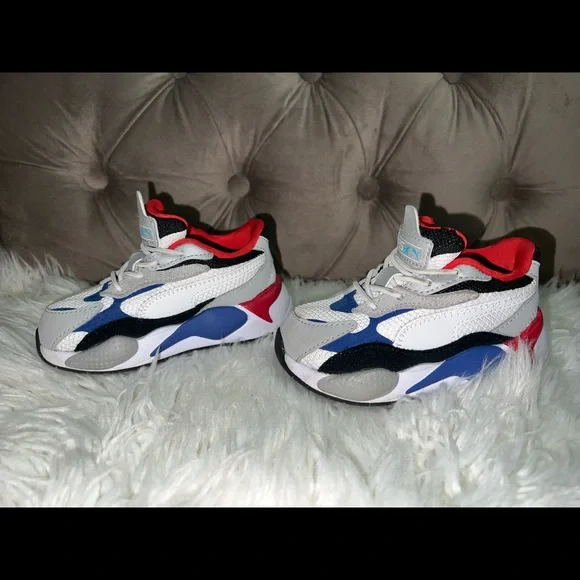 Size 6c Toddler Pumas - Picture 2 of 5